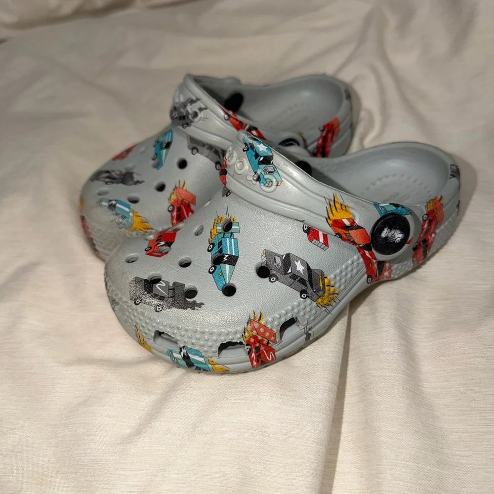Crocs Kids Gray Slip-On Clogs with Colorful Car Print